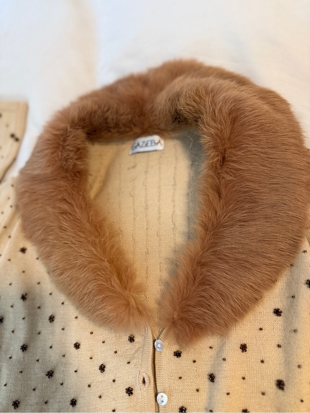 Vintage Gazeba Women’s Beaded Cardigan Fur Collar Size Small ITALY 100% Wool - Picture 6 of 12